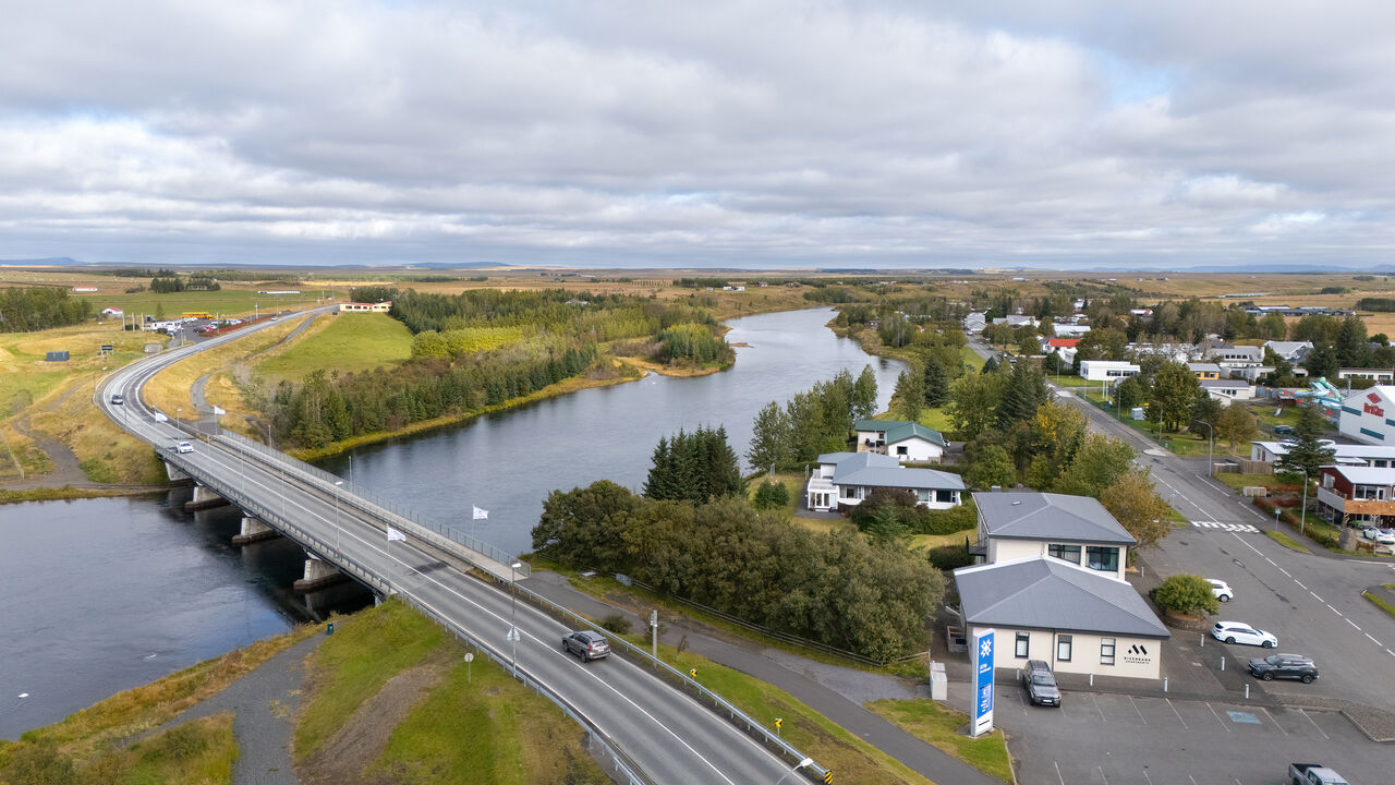 Riverbank from the air, beside the bridge over the River Rangá in Hella